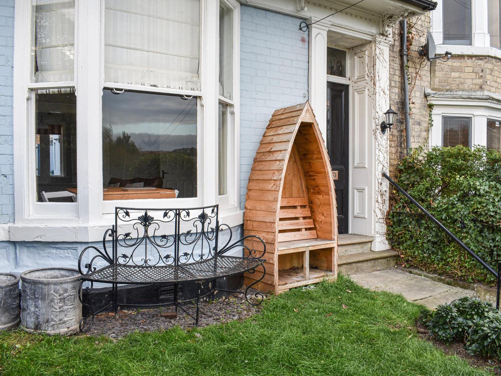 Вилла Whitby Bliss Экстерьер фото